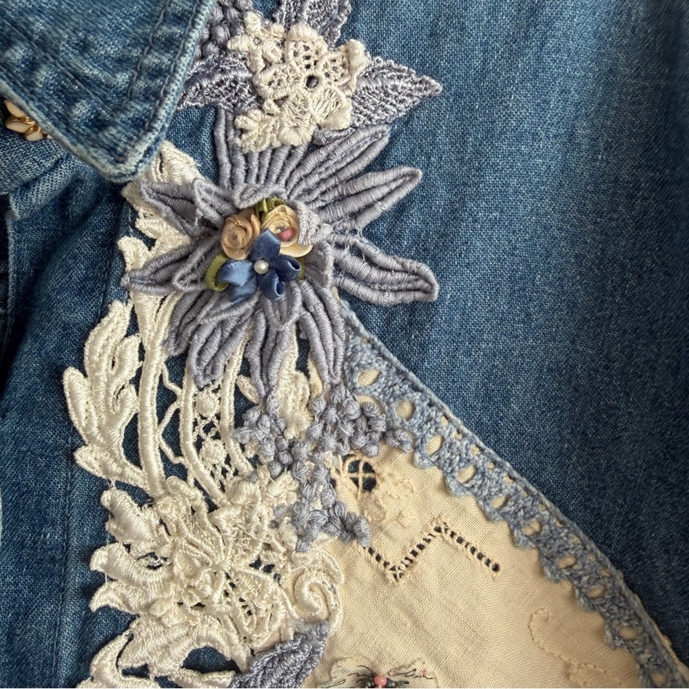 Vintage 90s Phun Shirts of California Embellished Denim Artwear Shirt - Picture 5 of 10